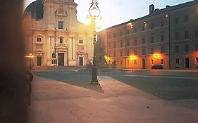 Hotel Pellegrino E Pace